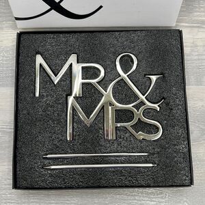 Olivia &Oliver Polished Silver Finish Mr. & Mrs. cake topper EUC